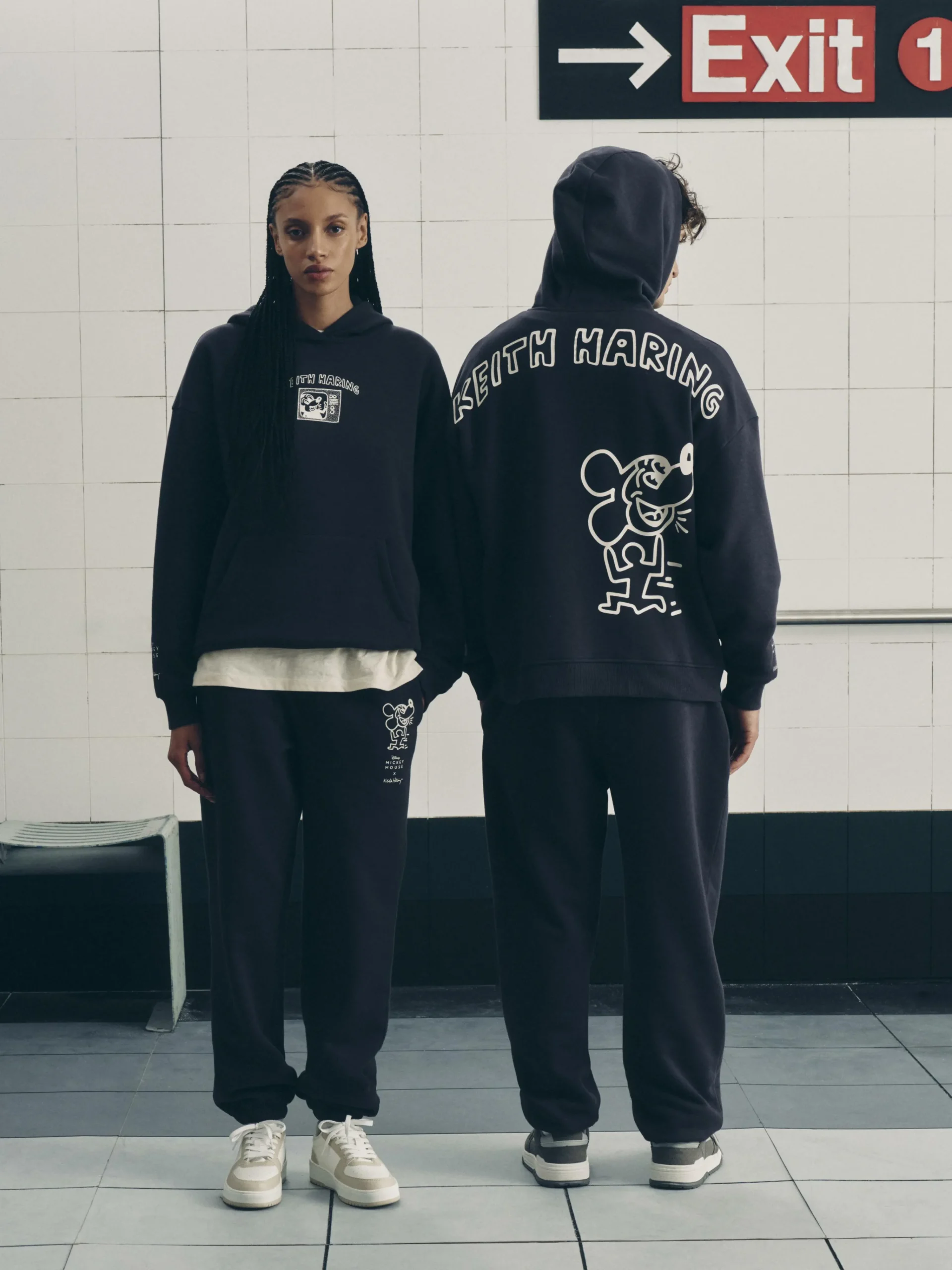 Hot „Disney Micky Maus X Keith Haring“ Hoodie Damen/Herren Grafik-T-Shirts Und -Sweatshirts|Hoodies Und Sweatshirts