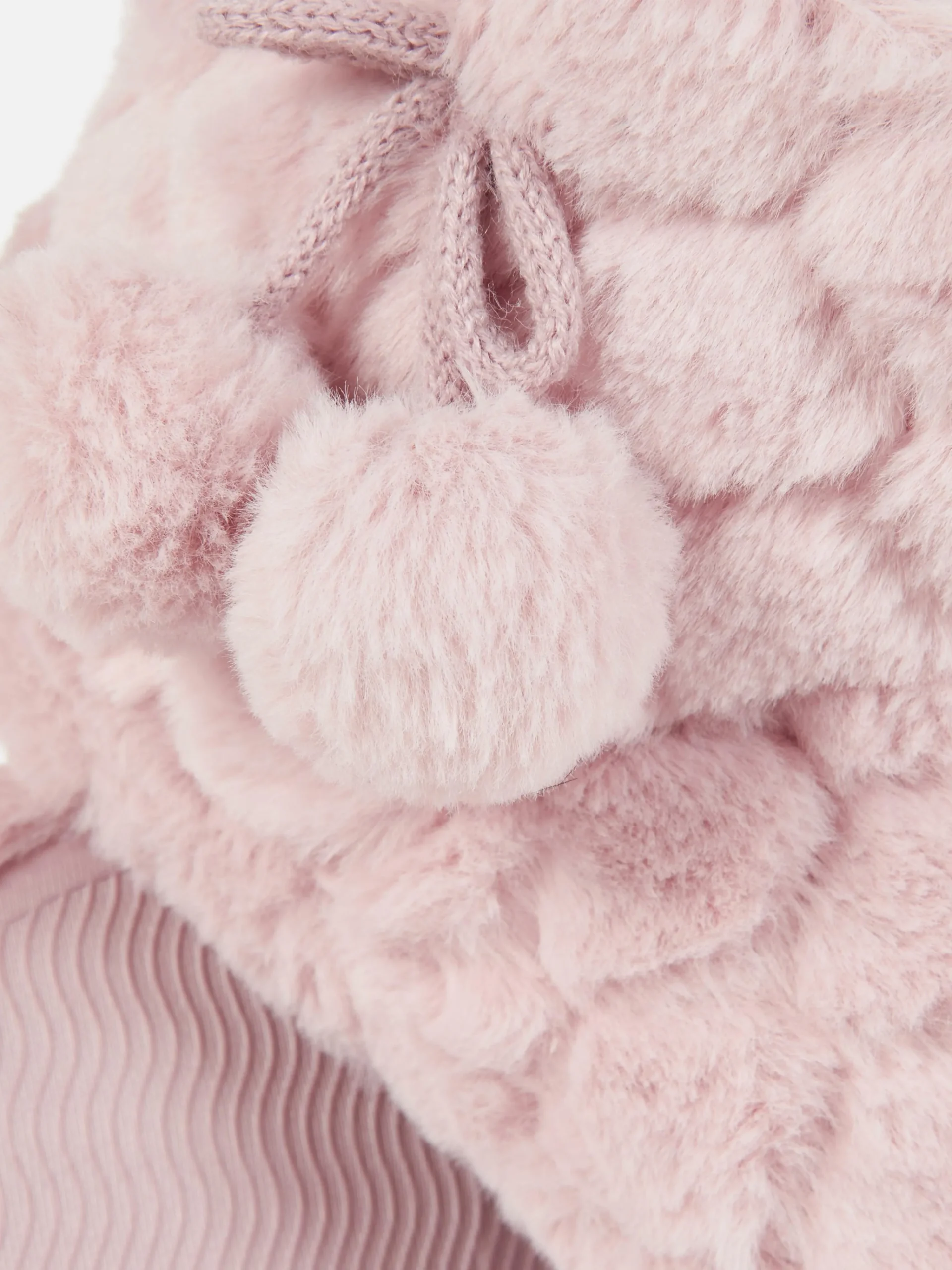 Best Flauschige Hausstiefel Mit Bommeln Damen Hausschuhe