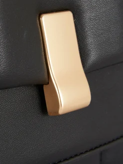 Best Gesteppte Schultertasche Mit Überschlag Damen Taschen Und Portemonnaies