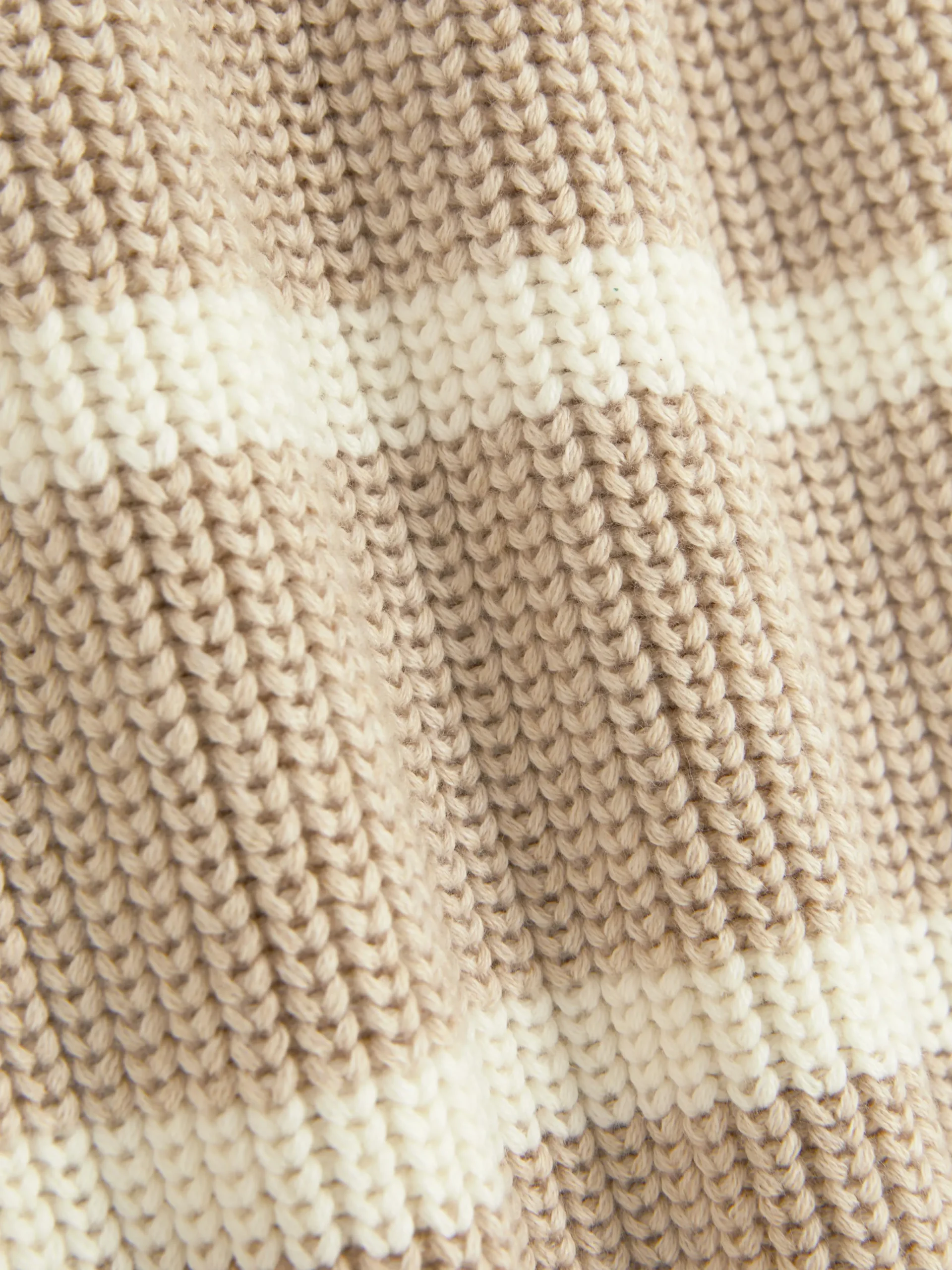 Outlet Gestreifter Pullover Mit Trichterkragen Pullover Und Cardigans