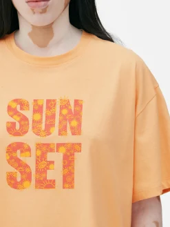 Outlet Grafik-T-Shirt Mit Geradem Schnitt Damen Tops Und T-Shirts