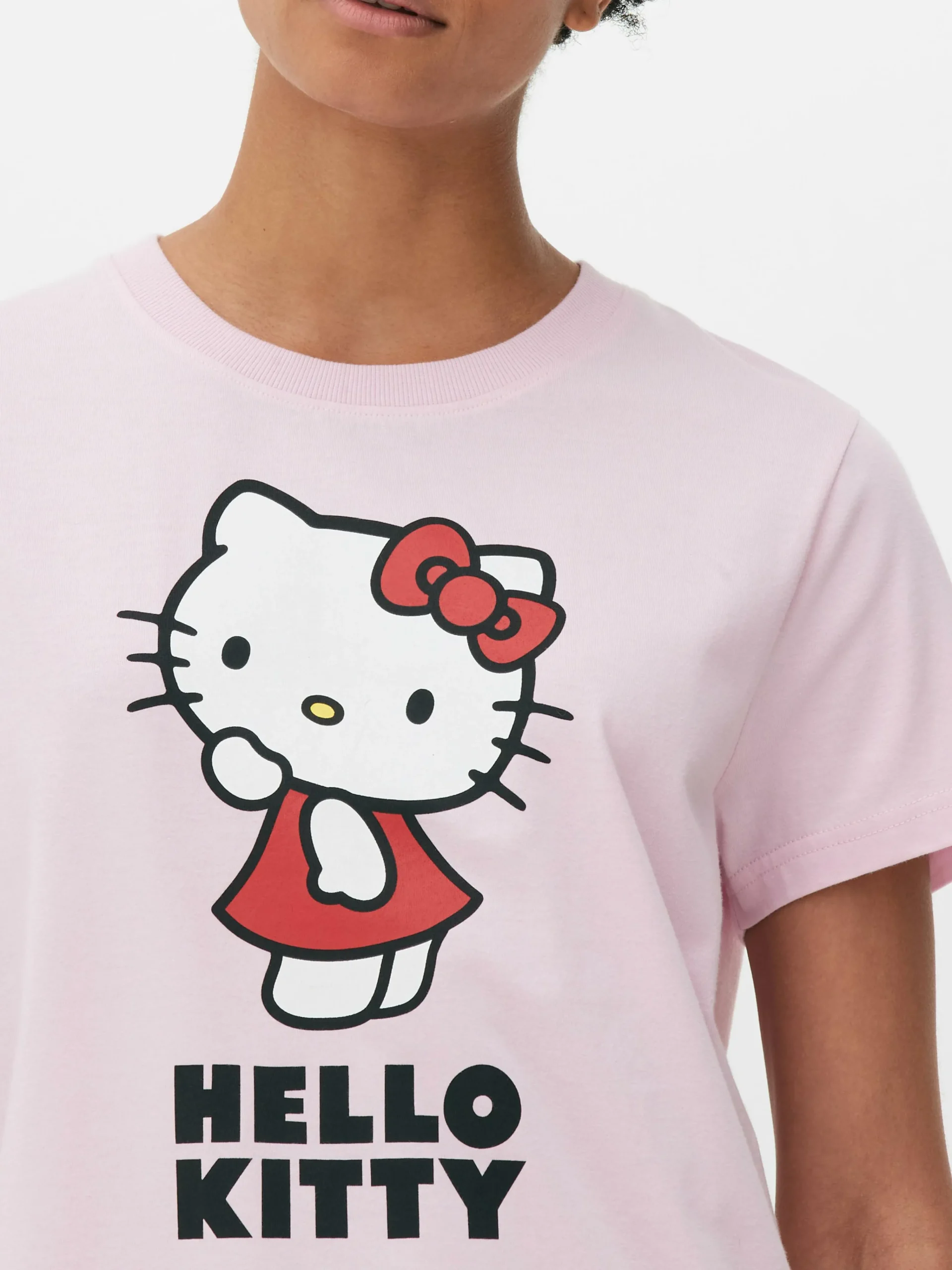 Discount „Hello Kitty“ T-Shirt Mit Grafik Damen Tops Und T-Shirts