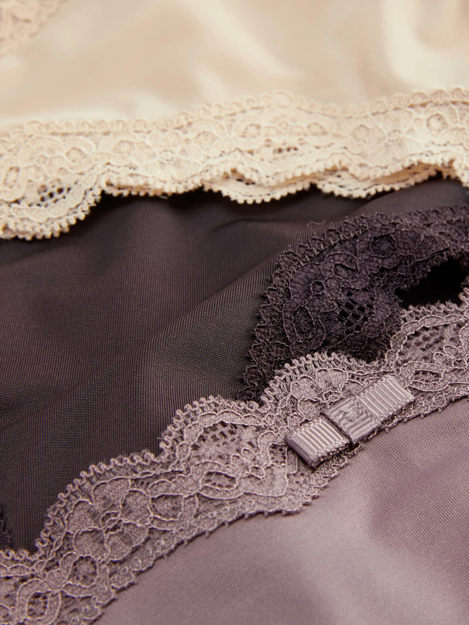 Sale Hüftslips Aus Mikrofaser Mit Spitzenbesatz, 3er-Pack Damen Slips