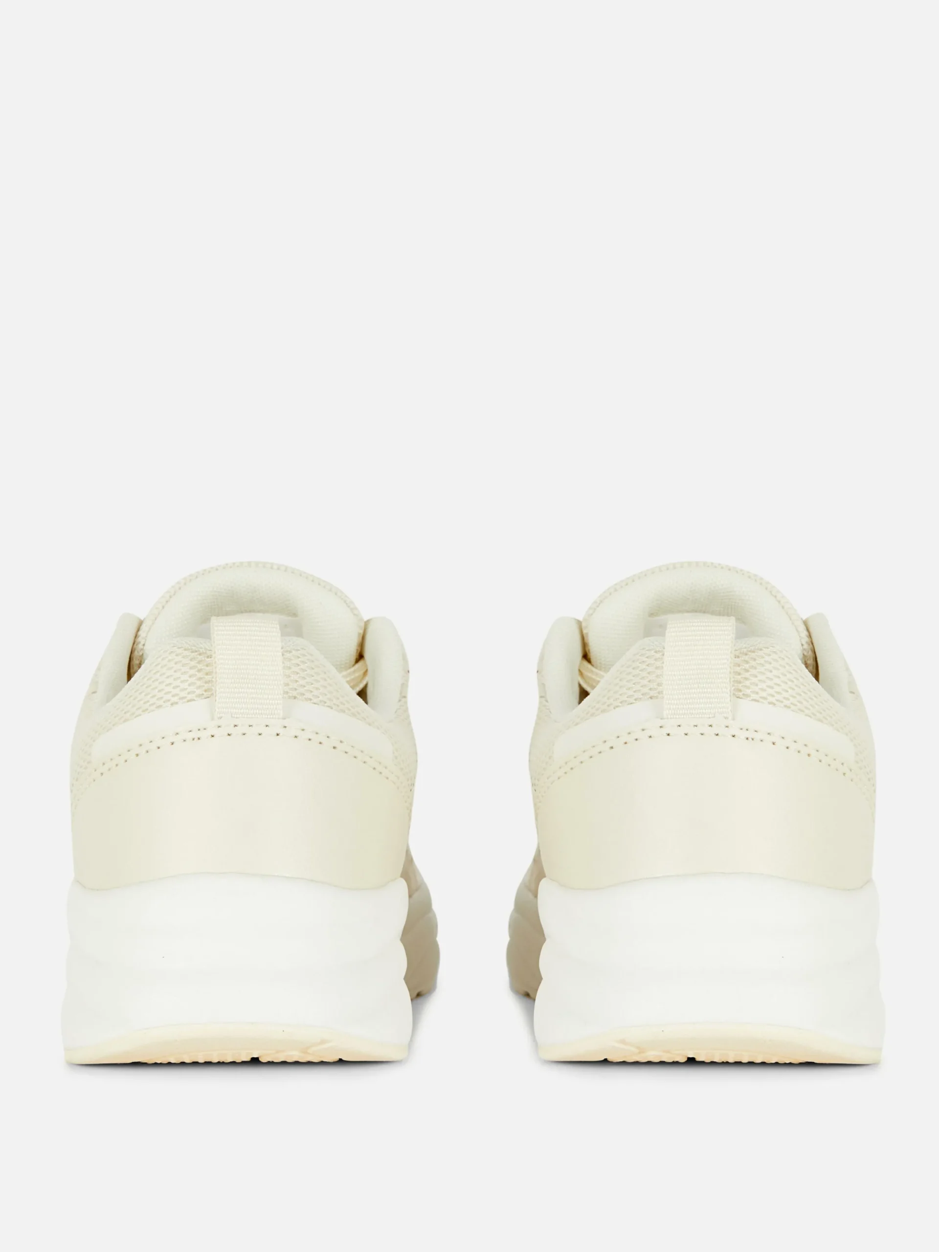 Best Klobige Low-Top-Sneaker Mit Einsätzen Damen Sneakers