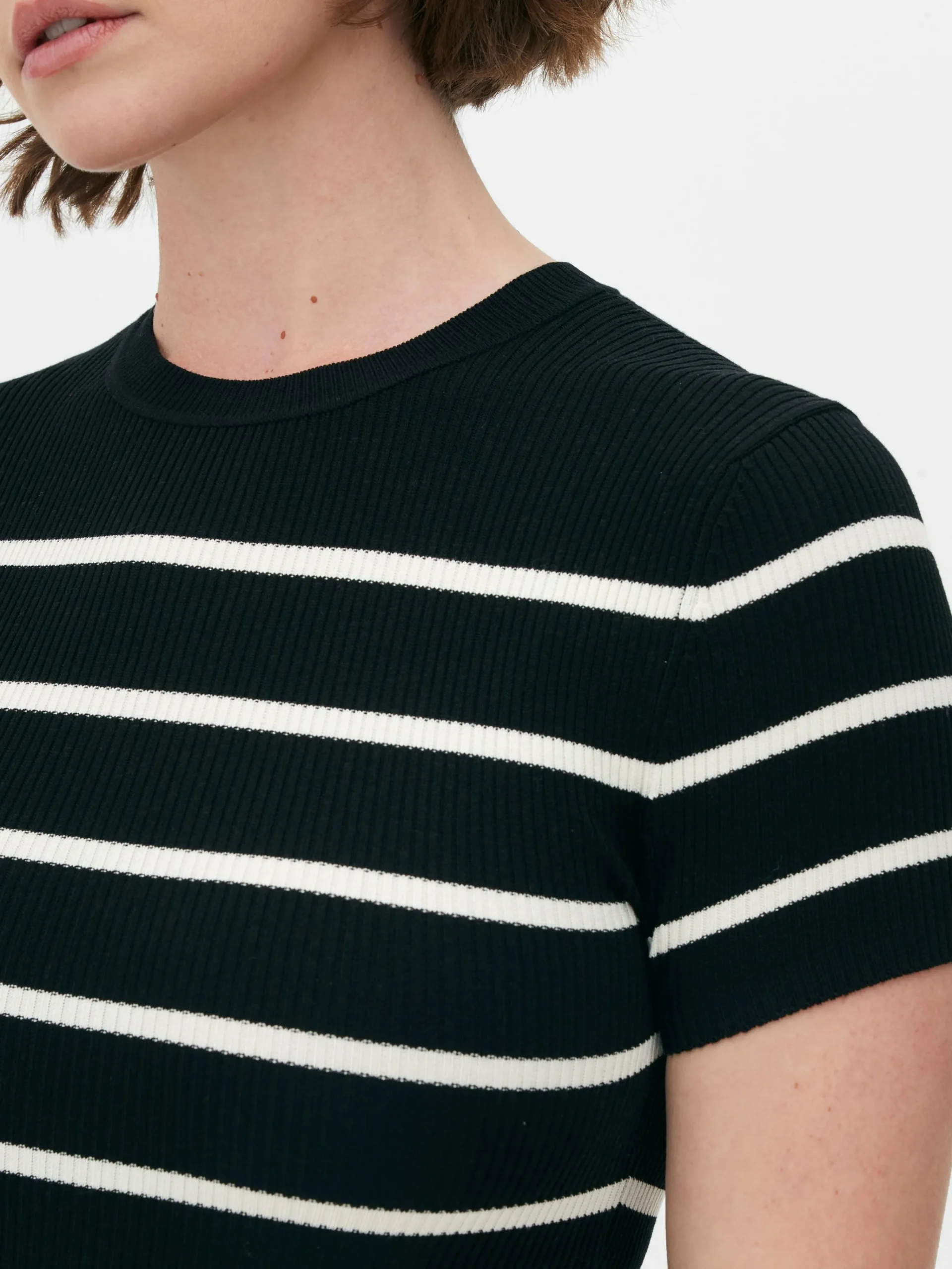 Online Kurzärmeliges Midi-Pulloverkleid Damen Kleider