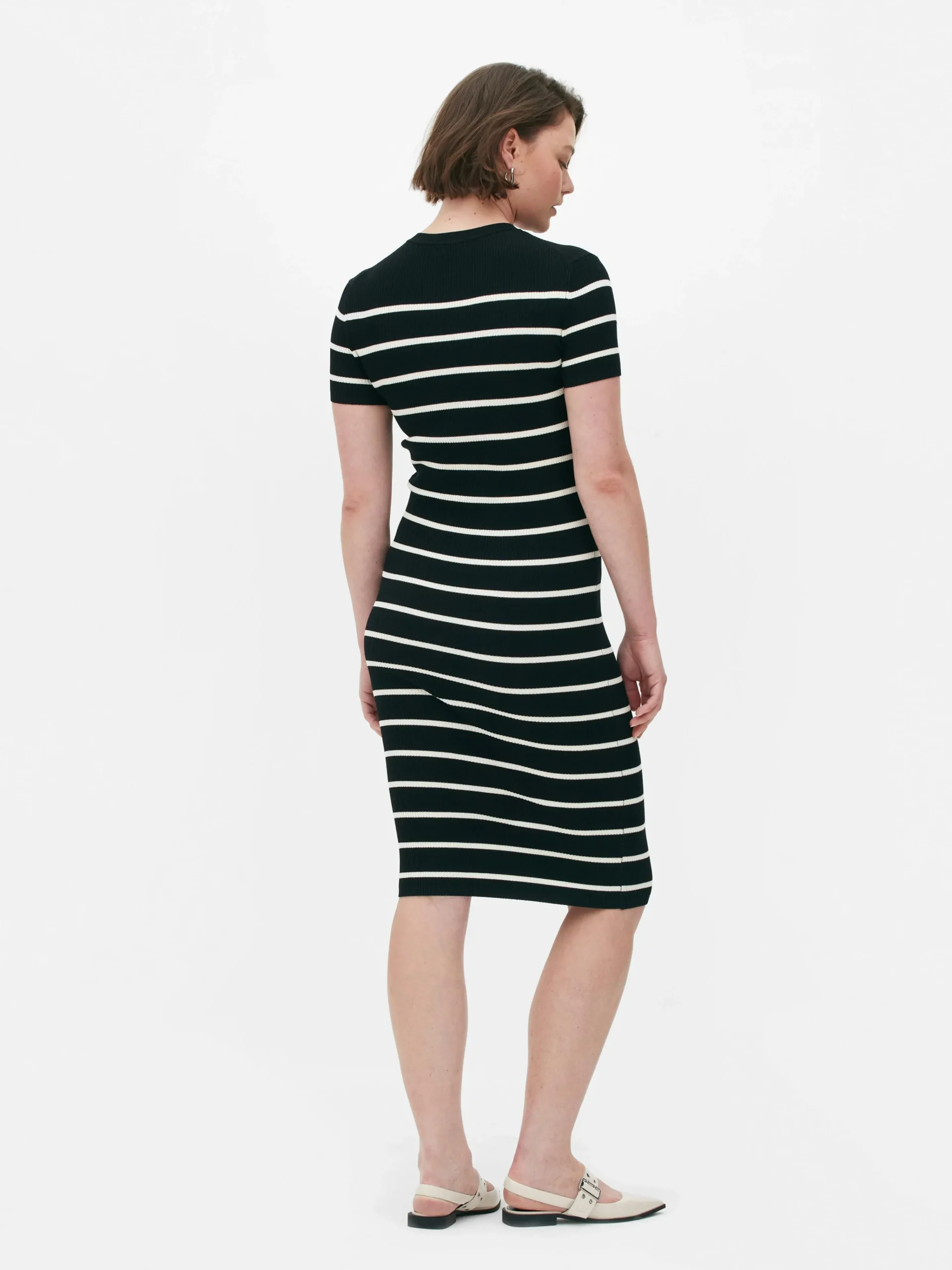 Online Kurzärmeliges Midi-Pulloverkleid Damen Kleider