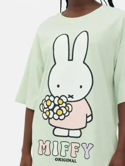 Online „Miffy“ Nachthemd Im Oversized-Look Damen Schlafshirts Und Nachthemden