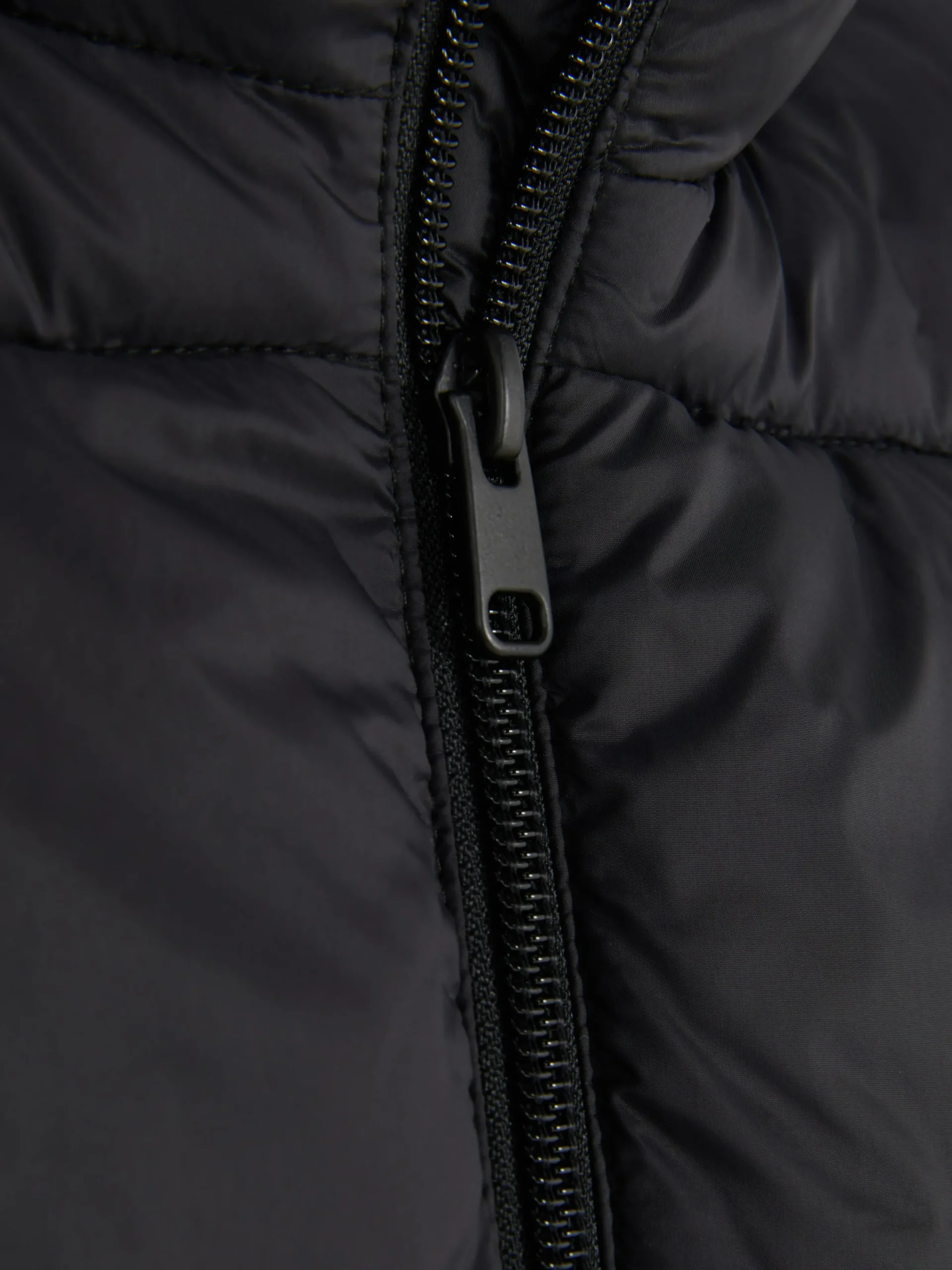 Outlet Pufferjacke Mit Trichterkragen Kinder Jacken Und Mäntel