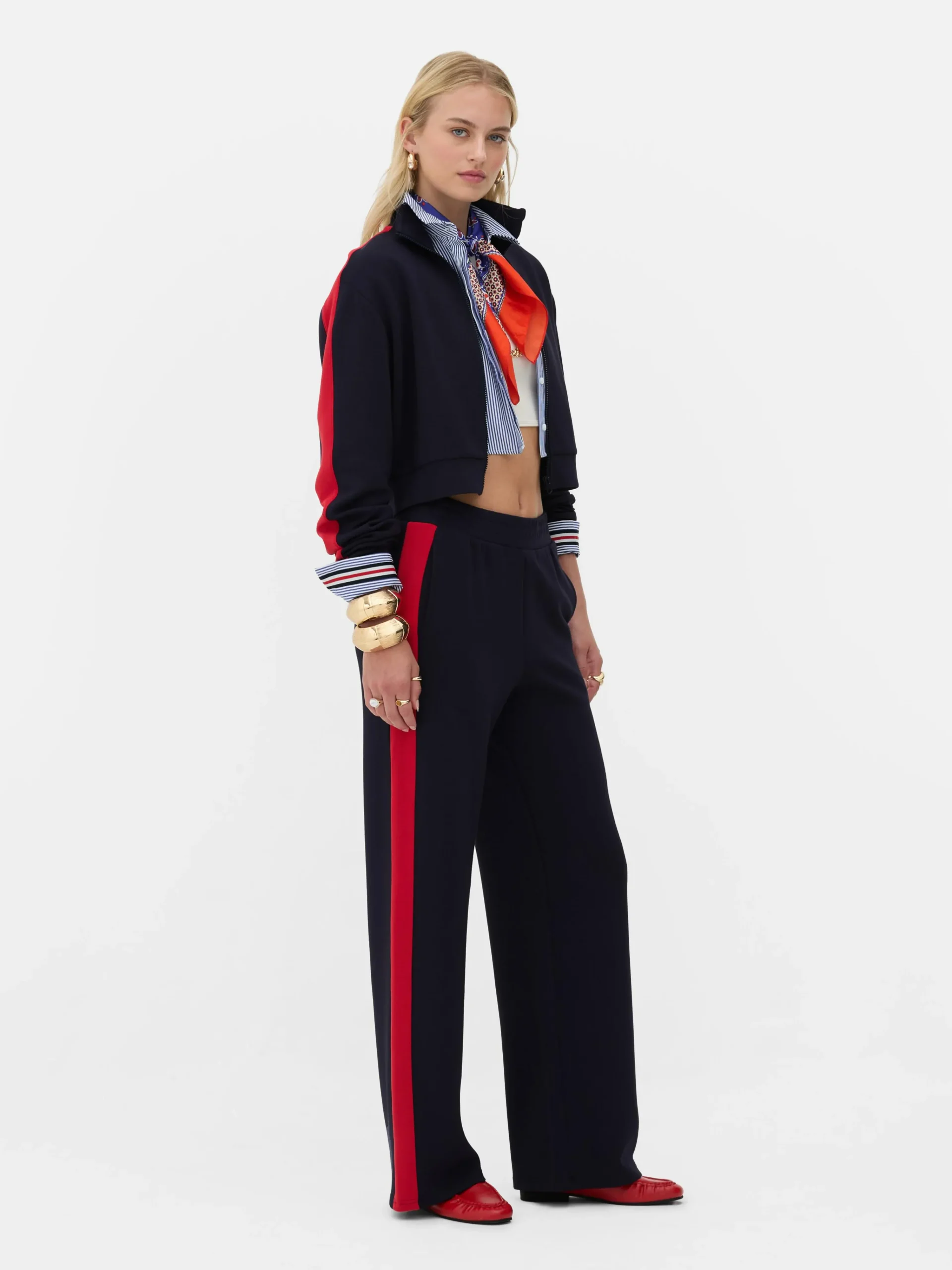 Discount „Rita Ora“ Sweatshirt Mit Trichterkragen Und Reißverschluss Damen Hoodies Und Sweatshirts