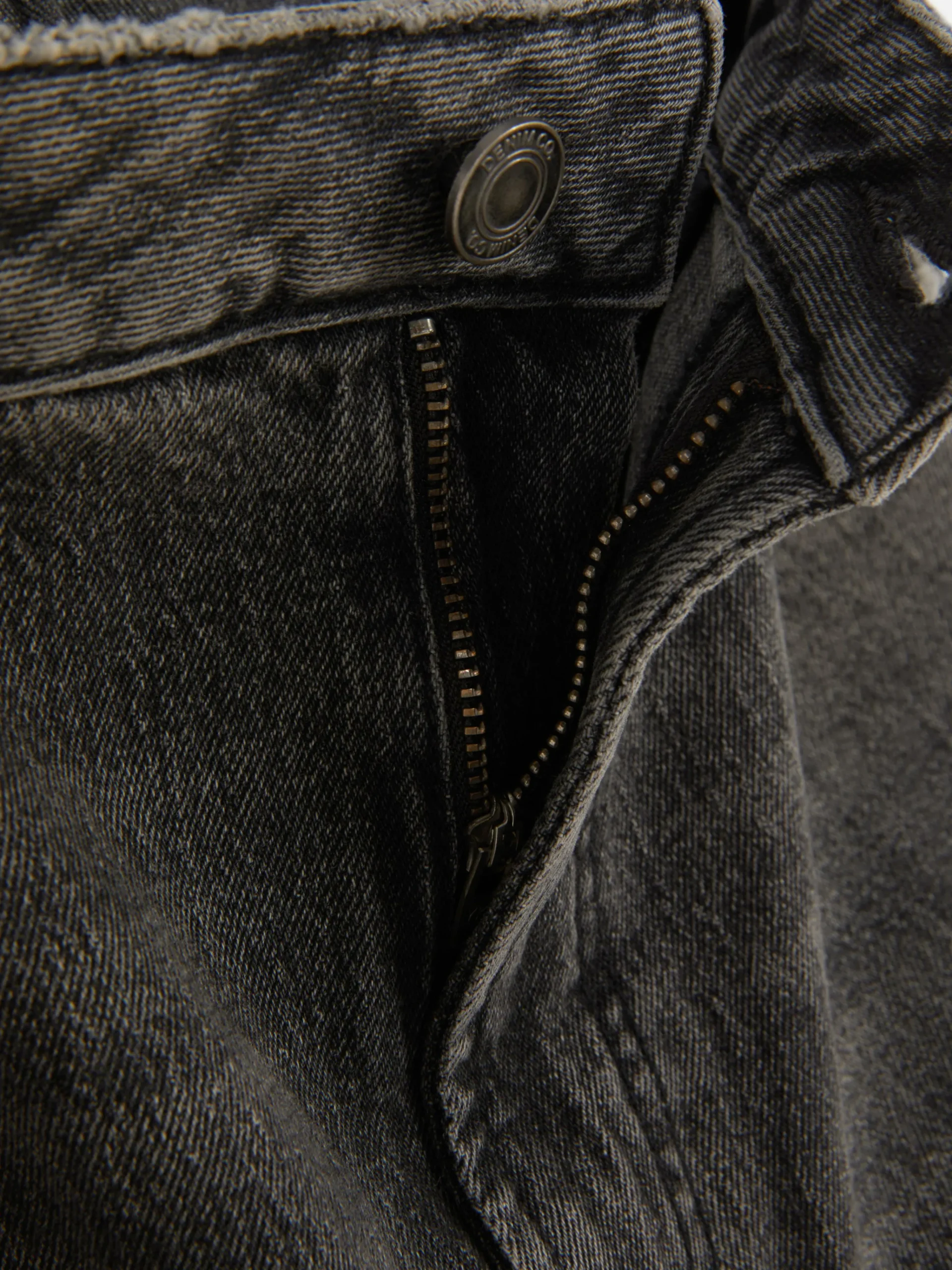 Online Schmal Geschnittene Jeans Mit Geradem Bein Damen Denim|Jeans