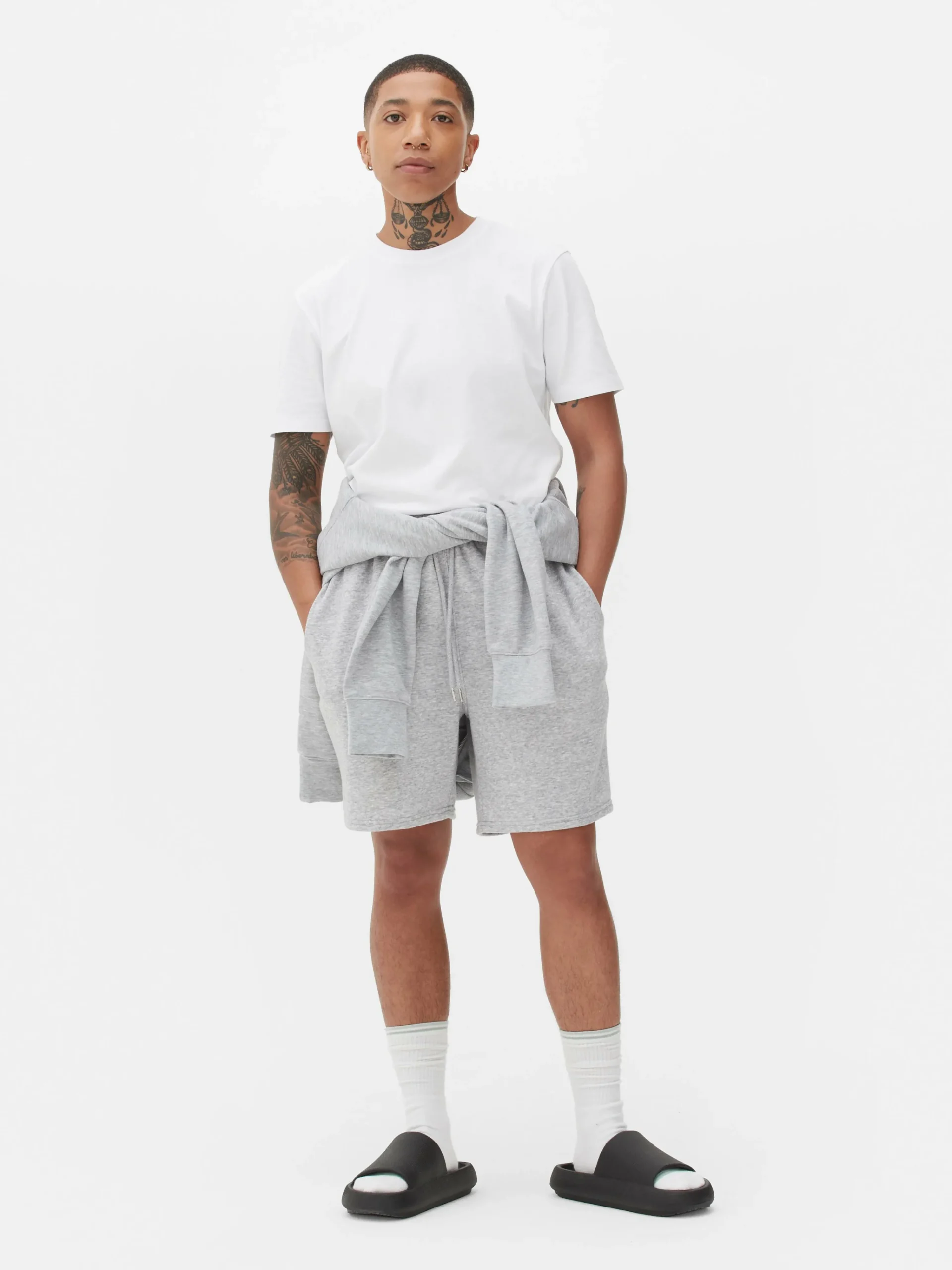 Hot T-Shirt Im Regular-Fit Mit Rundhalsausschnitt Herren Tops Und T-Shirts