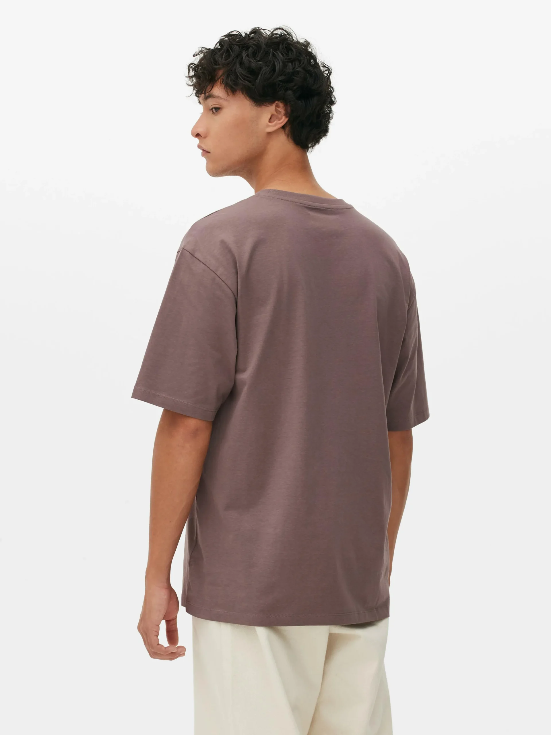 T-Shirt In Lässiger Passform Herren Tops Und T-Shirts