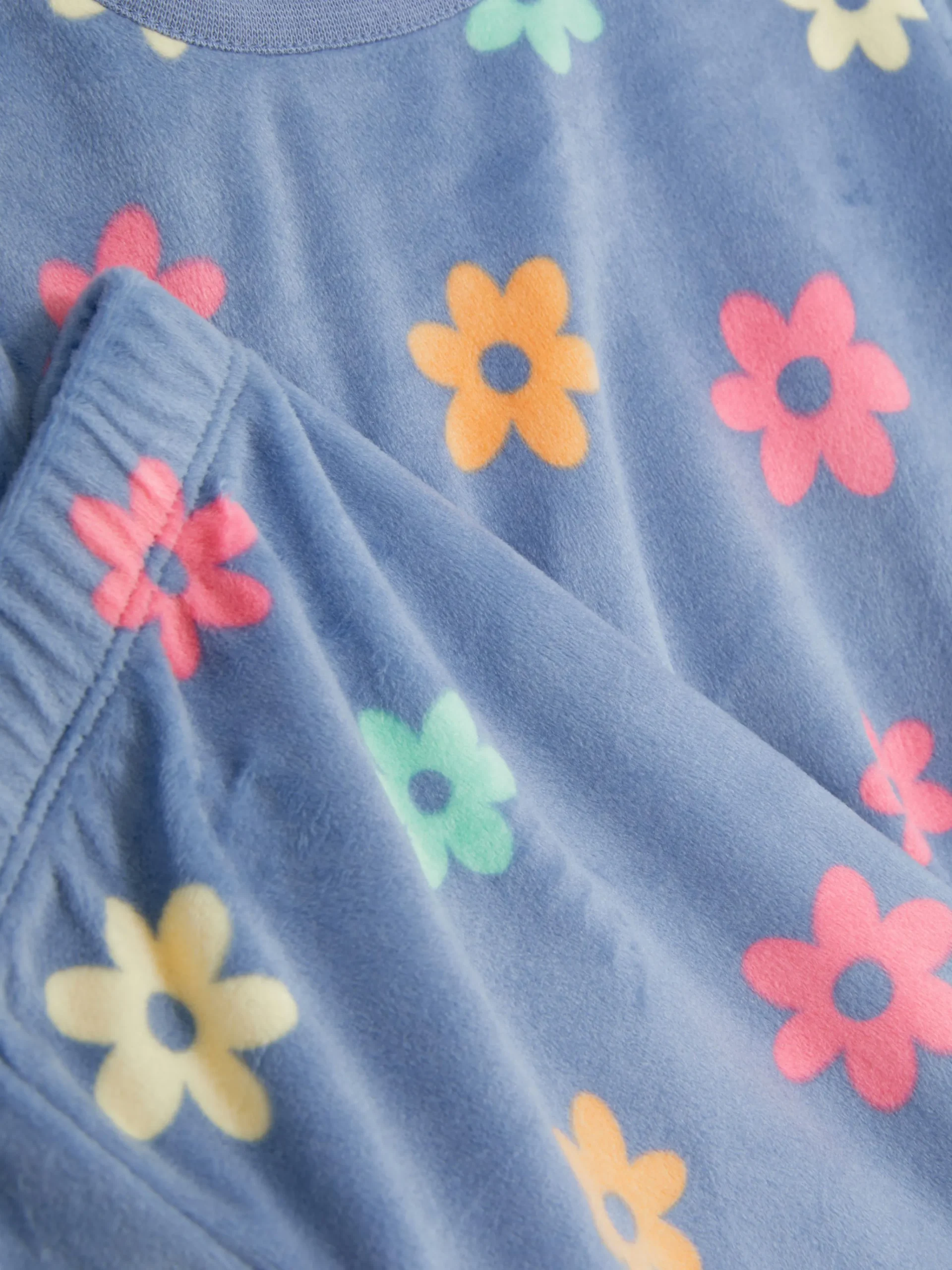 Velours-Schlafanzug Mit Grafik Schlafanzüge Und Nachtwäsche